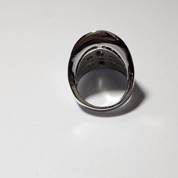 *Sale* Hampton Gems Crystal Oval Ring Size 6 - Picture 9 of 11